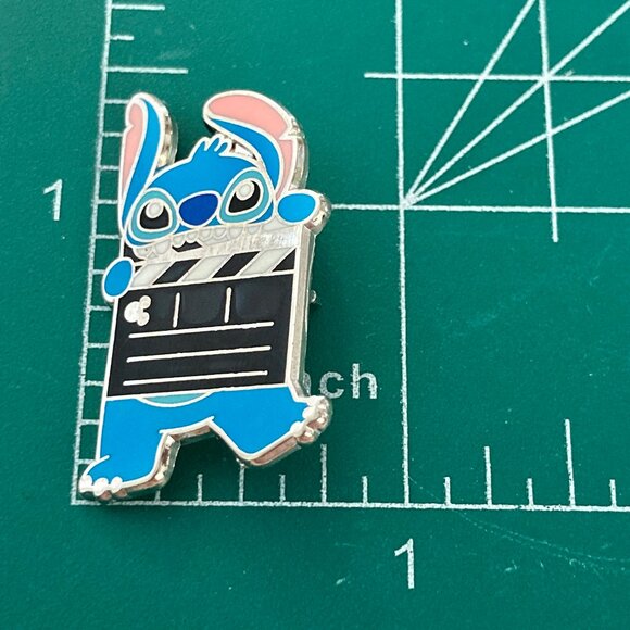 Disney Lilo & Stitch Trading Pin Shanghai Hidden Mickey Movie Director SHDL 2020 - Picture 6 of 7